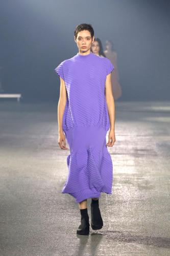 ISSEY_MIYAKE_SS23_030