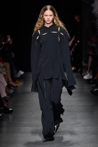 Kata Szegedi_Spring Summer 2023_Look011