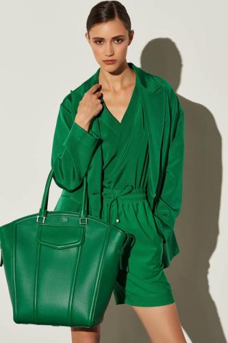 Kiton Donna SS23 Lookbook Press (10)
