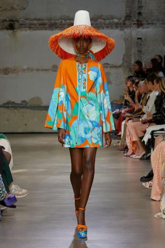 LEONARD-Paris_SS23_32