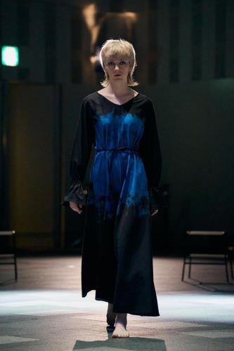 Look06