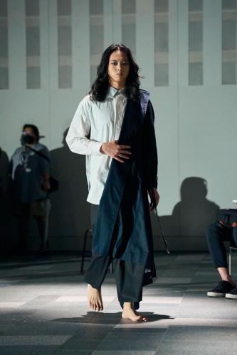 Look08