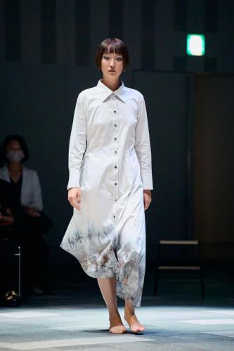 Look17