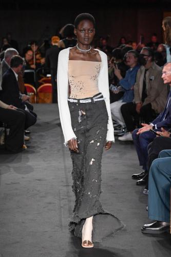 MM6_SS23_Runway_IG_Look_012