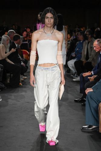 MM6_SS23_Runway_IG_Look_032