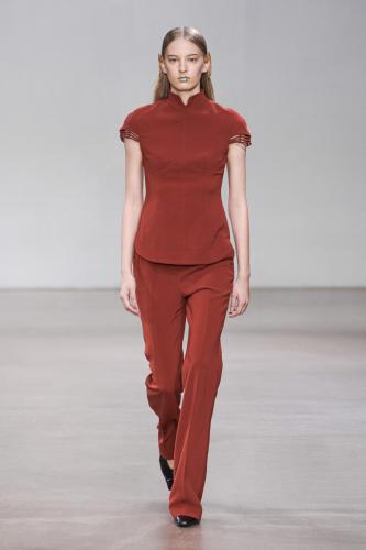 Mame Kurogouchi_ss23_runway_press_look27