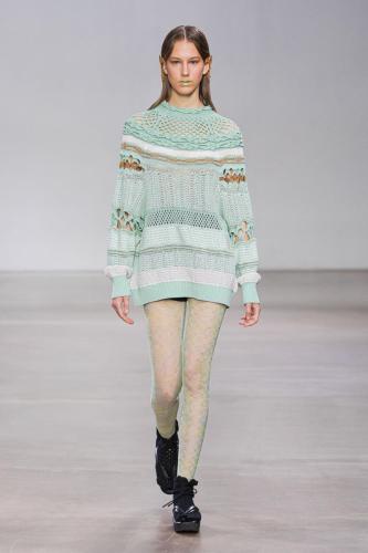 Mame Kurogouchi_ss23_runway_press_look28