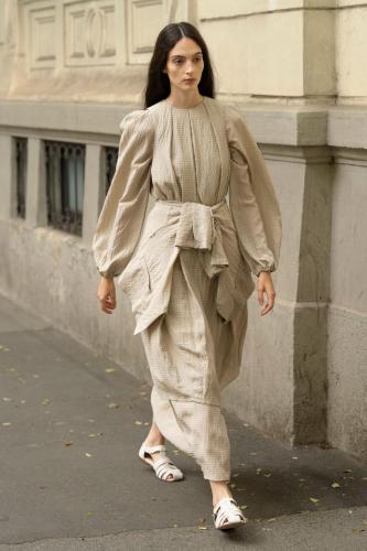 NEHERA_SS23_look14