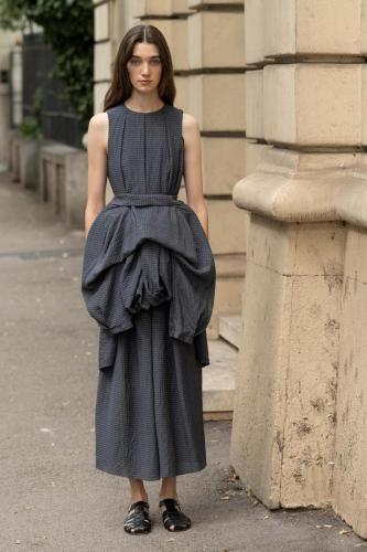 NEHERA_SS23_look25