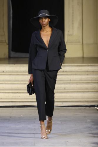 OBLIQUE CREATIONS SS23_01
