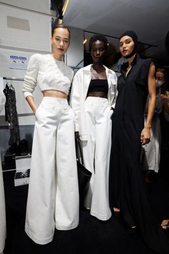 PE23 - MAX MARA SFILATA - BACKSTAGE 113