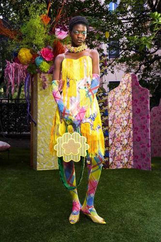 SHUTING QIU SS23 Look 1