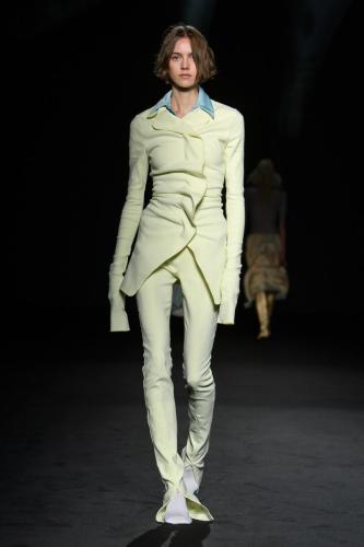 Sportmax_SS23_Runway_Press_look_004