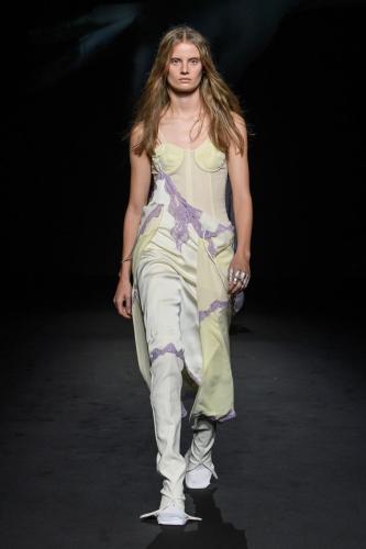 Sportmax_SS23_Runway_Press_look_008