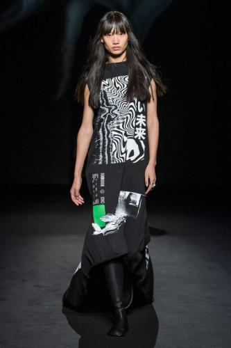 Sportmax_SS23_Runway_Press_look_025