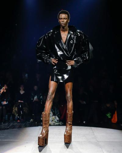 VIVIENNEWESTWOOD_SS23_005
