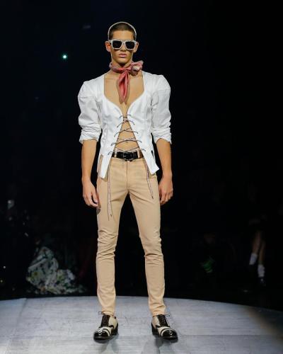 VIVIENNEWESTWOOD_SS23_008