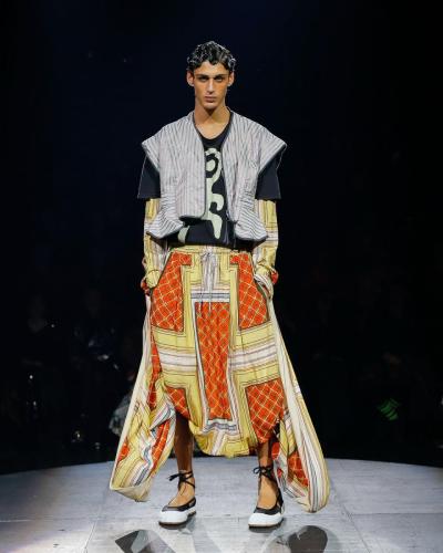 VIVIENNEWESTWOOD_SS23_015