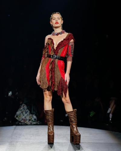 VIVIENNEWESTWOOD_SS23_019