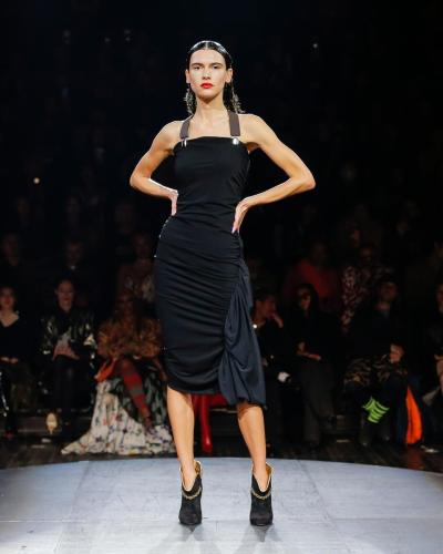 VIVIENNEWESTWOOD_SS23_038