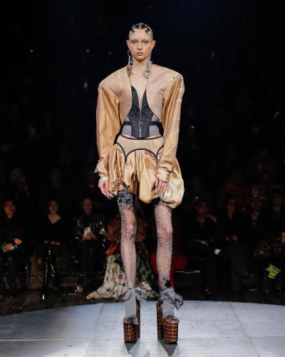 VIVIENNEWESTWOOD_SS23_042