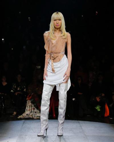 VIVIENNEWESTWOOD_SS23_046