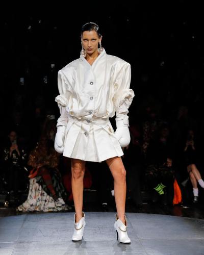 VIVIENNEWESTWOOD_SS23_057