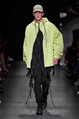 Zsigmond_Spring Summer 2023_Look010