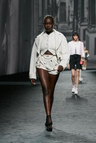 chanel_0021_looks1-LD