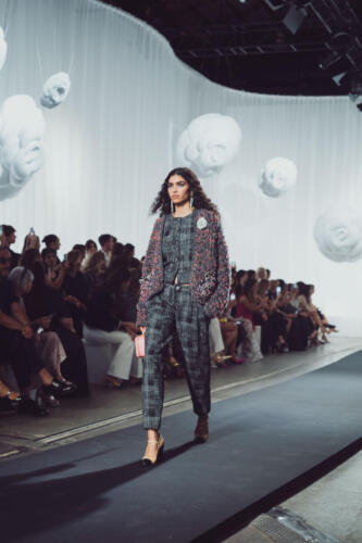 chanel_2021-22-metiers-dart-show-in-florence-copyright-chanel-018-HD