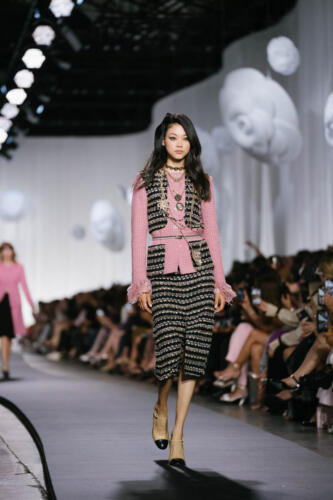 chanel_2021-22-metiers-dart-show-in-florence-copyright-chanel-028-HD