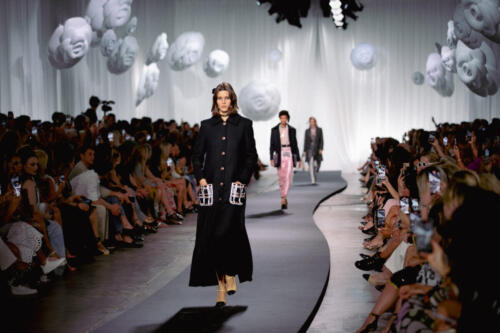 chanel_2021-22-metiers-dart-show-in-florence-copyright-chanel-03-HD
