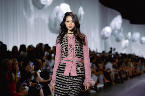 chanel_2021-22-metiers-dart-show-in-florence-copyright-chanel-04-HD