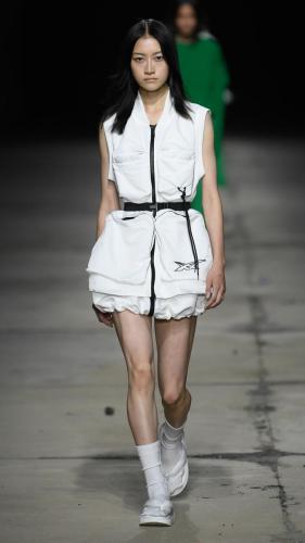 look0005
