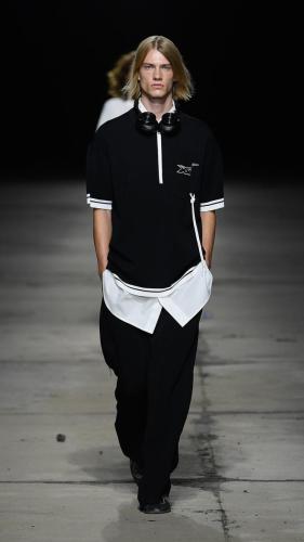 look0019