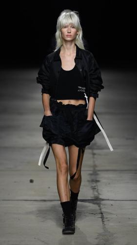 look0034