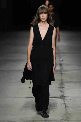 look0037