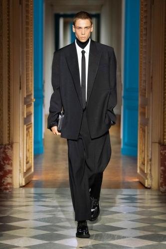 003 VALENTINO PAP MEN FW2425