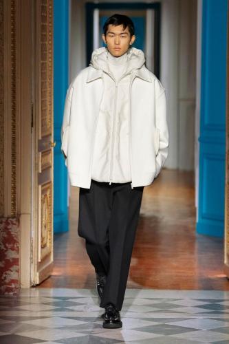 006 VALENTINO PAP MEN FW2425