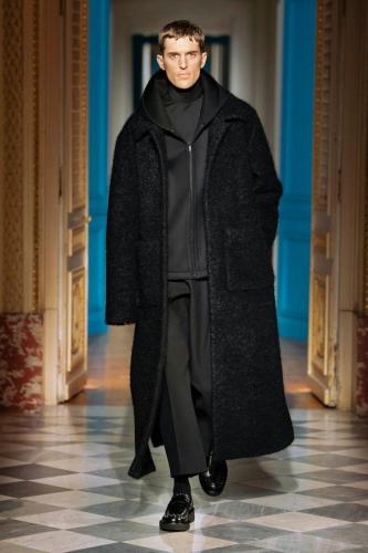 009 VALENTINO PAP MEN FW2425