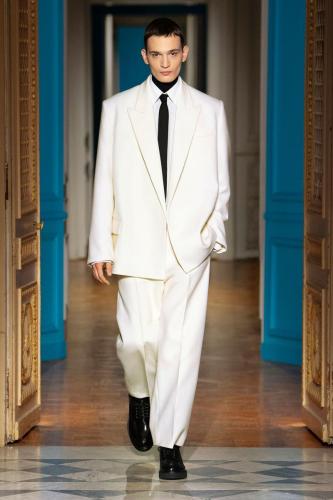 012 VALENTINO PAP MEN FW2425