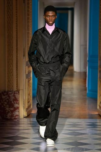 016 VALENTINO PAP MEN FW2425