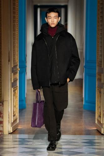 017 VALENTINO PAP MEN FW2425