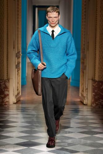 031 VALENTINO PAP MEN FW2425