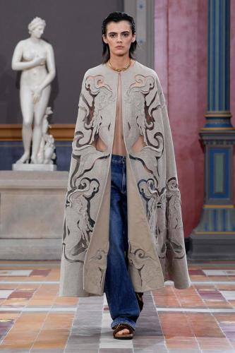 032 VALENTINO PAP SS24-2