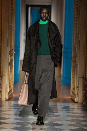 042 VALENTINO PAP MEN FW2425