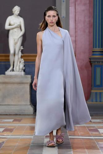 042 VALENTINO PAP SS24-2