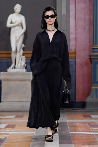 050 VALENTINO PAP SS24-2
