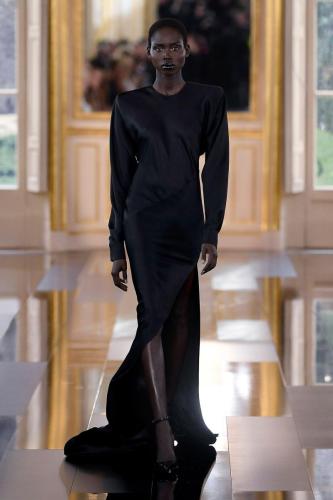 052 VALENTINO PAP FW2425