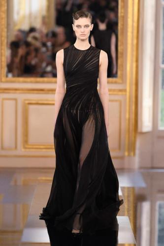 056 VALENTINO PAP FW2425